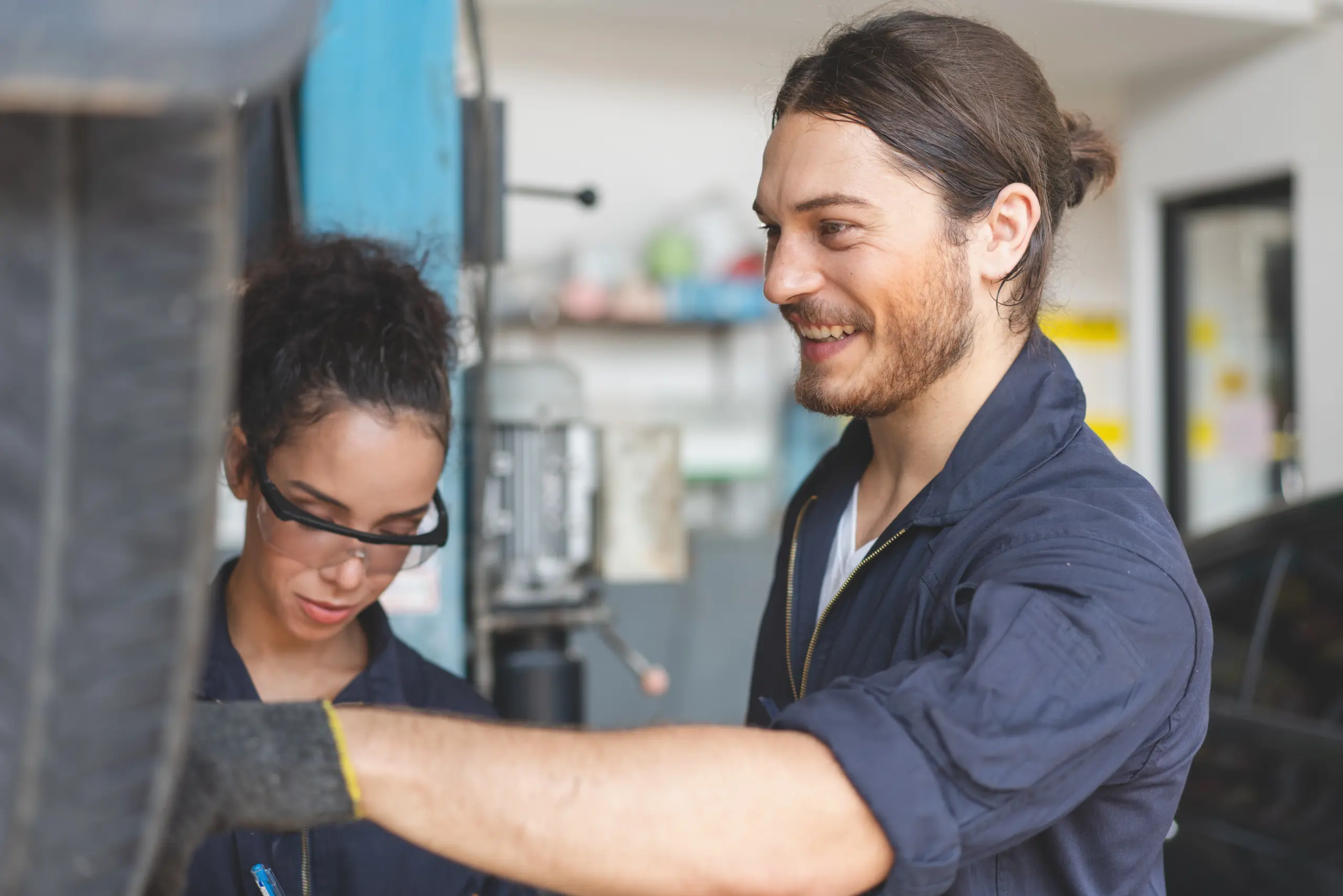 Ajudante de Manutenção e Apoio