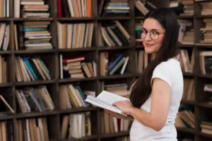 Auxiliar de Biblioteca