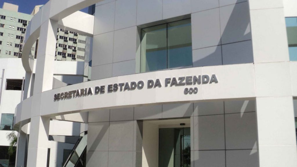 Concurso SEFAZ ES: Edital com 50 vagas está previsto para sair em fevereiro!