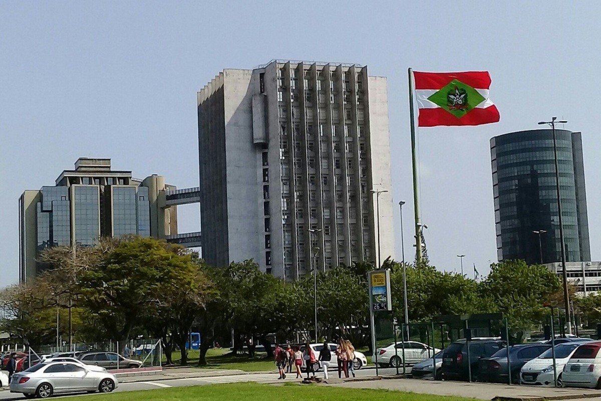 Concurso TJ SC Cartórios: Edital com 218 vagas sairá até o fim da semana!