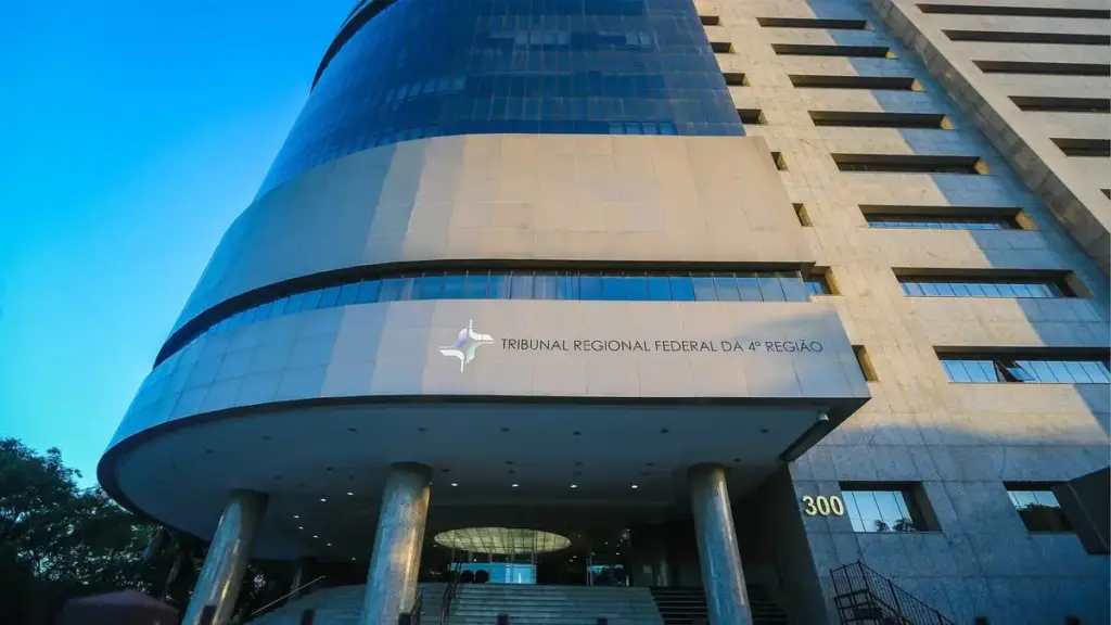 Concurso TRF4: Provas em julho! Vagas para Técnico e Analista!