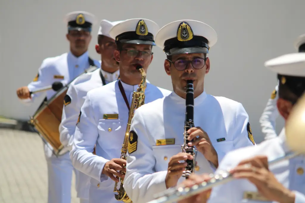 Concurso Marinha: Edital publicado com 32 vagas para Sargento Músico!