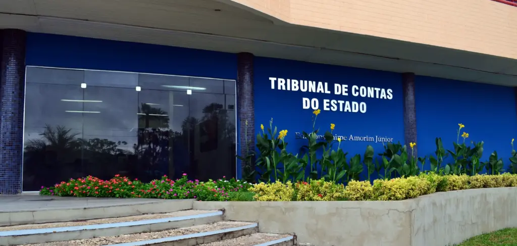 Fachada do prédio do tribunal de contas do estado do Piauí