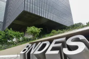 Fotografia do prédio da BNDES