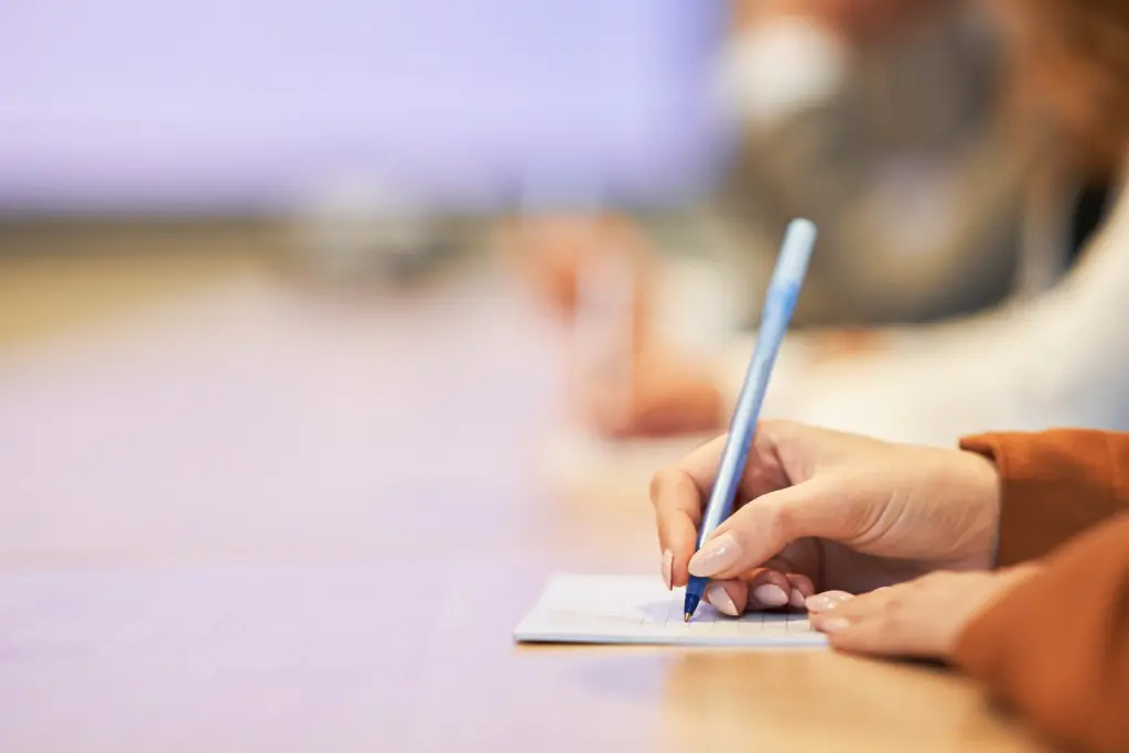 Dá para conciliar os estudos PF Administrativo e PCDF? Confira aqui!