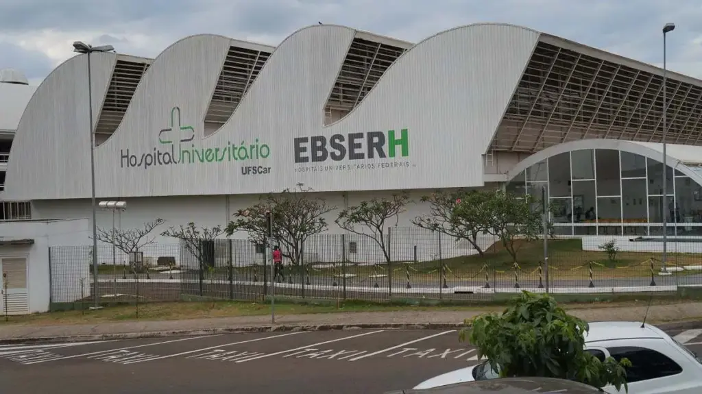Próximo concurso Ebserh já está autorizado, diz Camilo Santana!