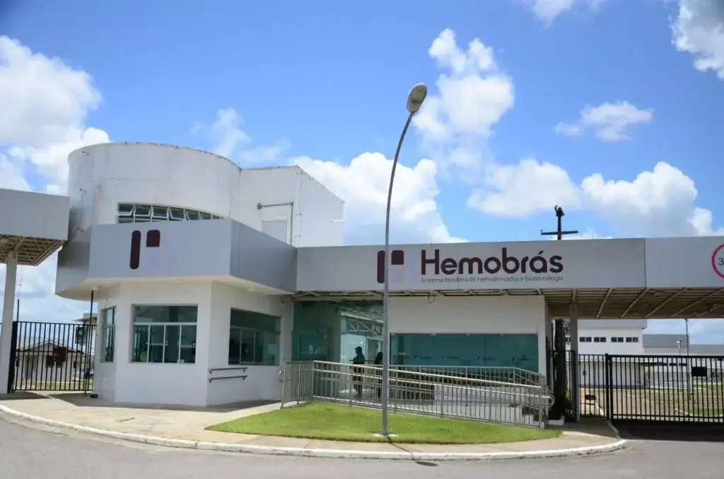 Concurso Hemobrás: Edital publicado com iniciais de R$ 8,9 mil!