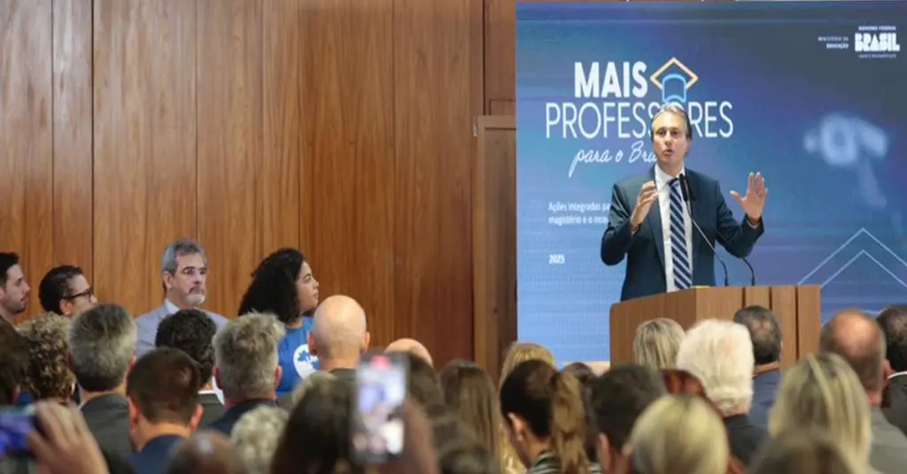 CNU para professores: MEC explica como vai funcionar a seleção!
