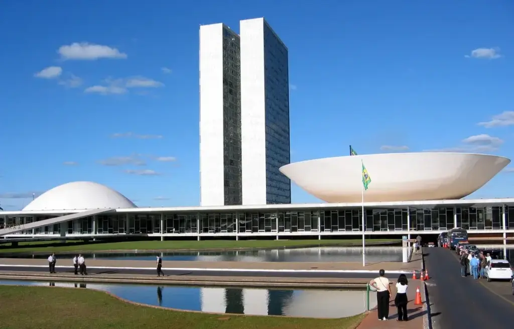 Congresso aprova Orçamento 2025 com 85 mil vagas em concursos!
