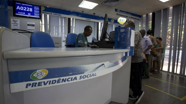 Concurso INSS pode sair antes do CNU 2025! 1 Recepção de uma das agências do INSS / Concurso INSS