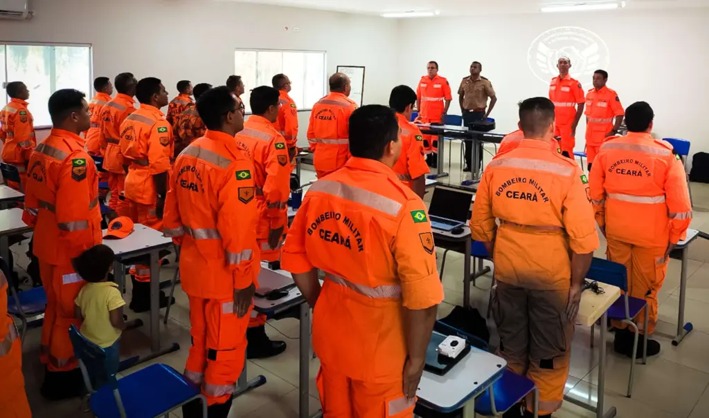 Qual é o salário de um Bombeiro Militar do Ceará? 1 Concurso Bombeiros CE