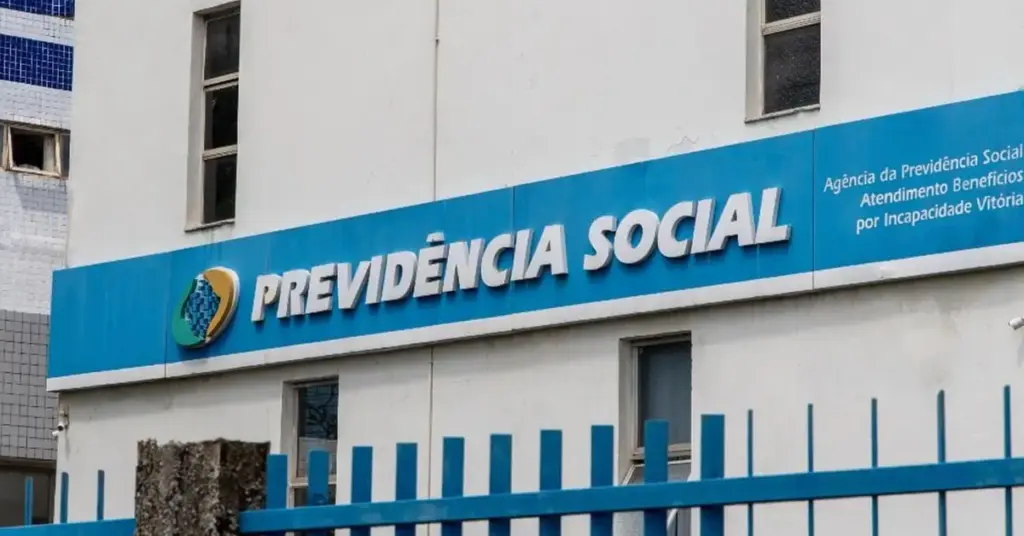 Concurso INSS: “estamos trabalhando na autorização”, diz ministra!