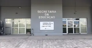 Fachada da Secretaria da Educação do Rio Grande do Sul / Concurso Seduc RS