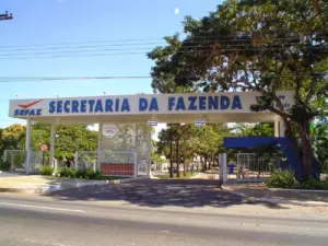 Entrada da Secretaria da Fazenda do concurso Sefaz GO!