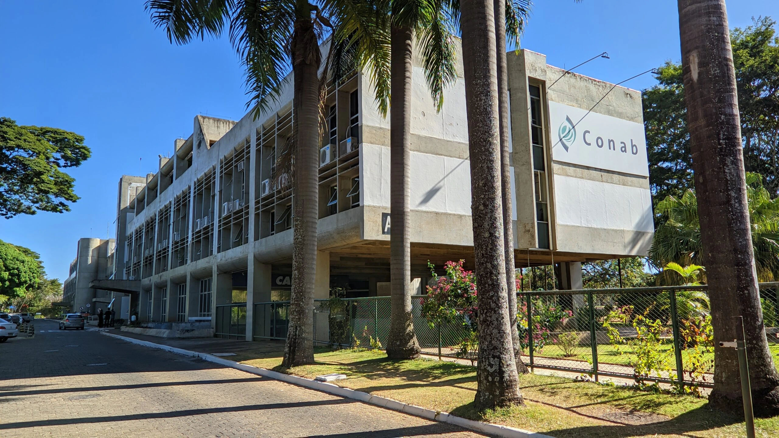 Concurso Conab com 403 vagas tem inscrições prorrogadas!