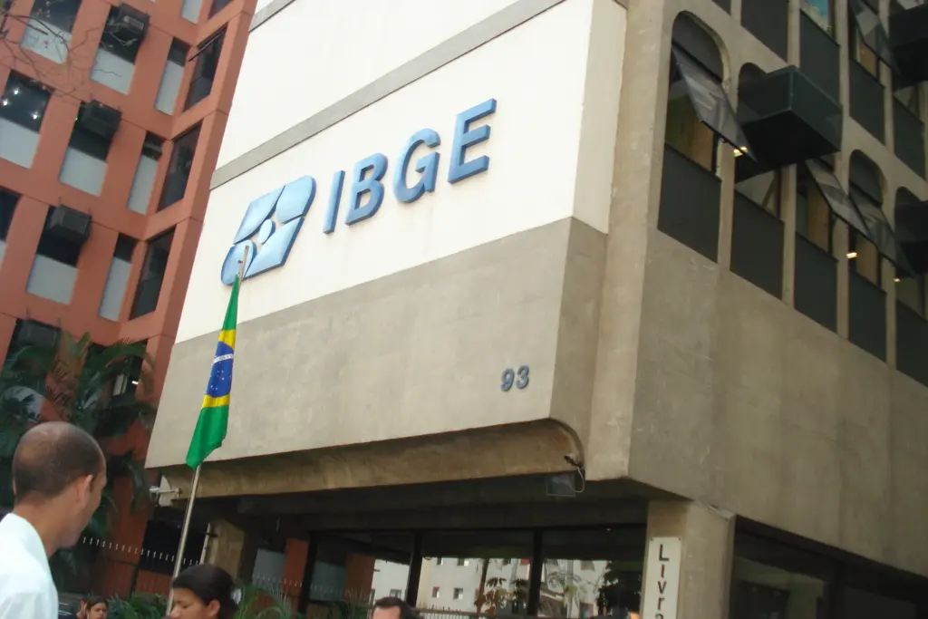 Concurso IBGE: Escolha da banca para edital com 9,5 mil vagas é remarcada! 1 ibge