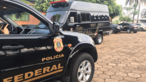 Carro da Polícia Federal do concurso PF Administrativo
