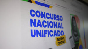 Fotogtafia da logo do CNU