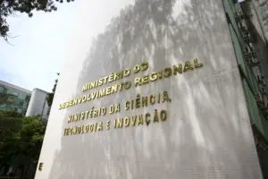 Fotografia da fachada do MIDR