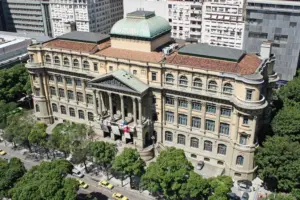 Fotografia do prédio da Biblioteca Nacional
