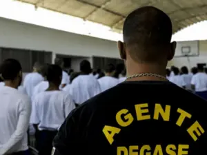 Agente do concurso Degase