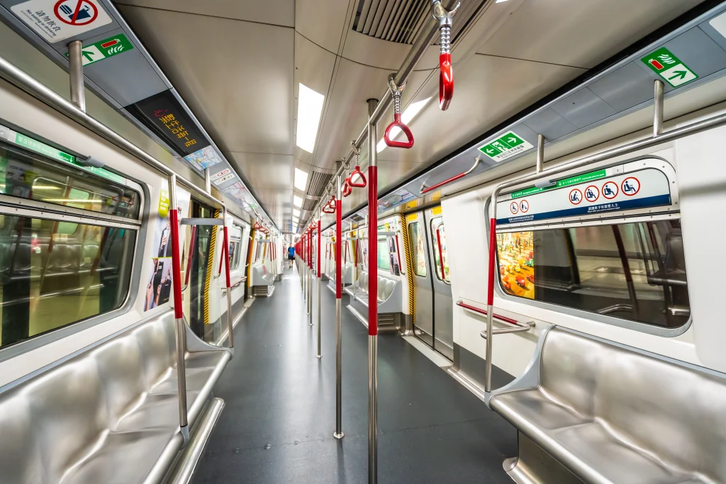 interior-de-vagao-de-metro-concurso-metro-df