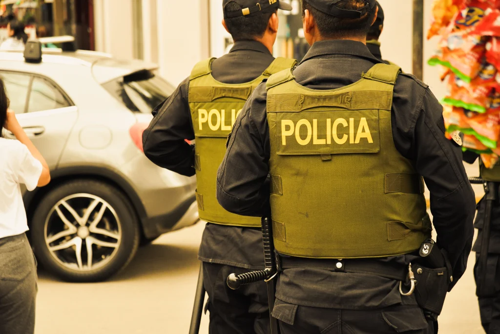 Policiais em ação concurso PM BA.
